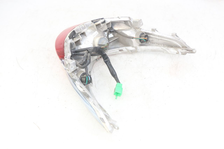 photo de REAR LIGHT KYMCO AGILITY 16+ 4T 50 (2018 - 2023) - Fixing points details