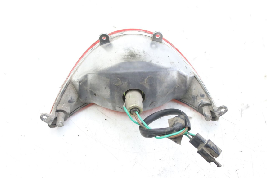 photo de REAR LIGHT KYMCO AGILITY 4T 50 (2005 - 2018) - Zoom on usage condition