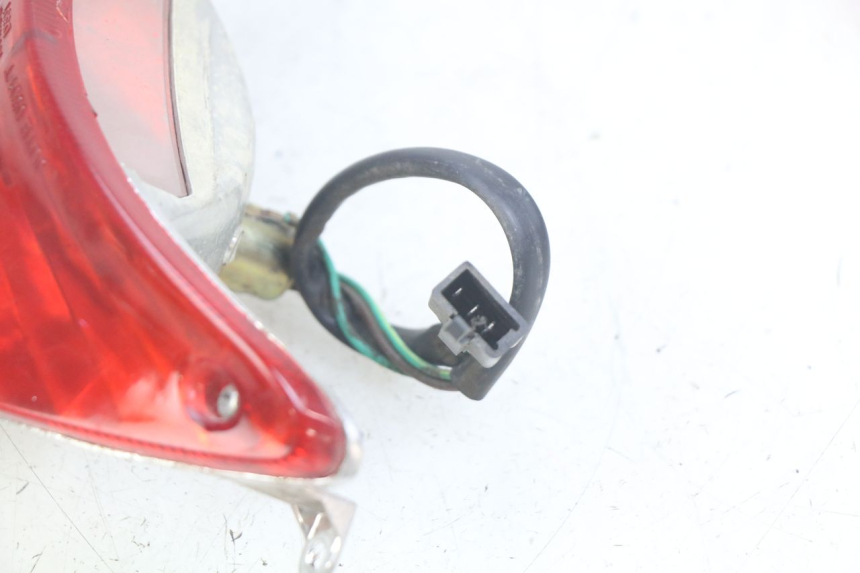 photo de REAR LIGHT KYMCO AGILITY 4T 50 (2005 - 2018) - Zoom on usage condition