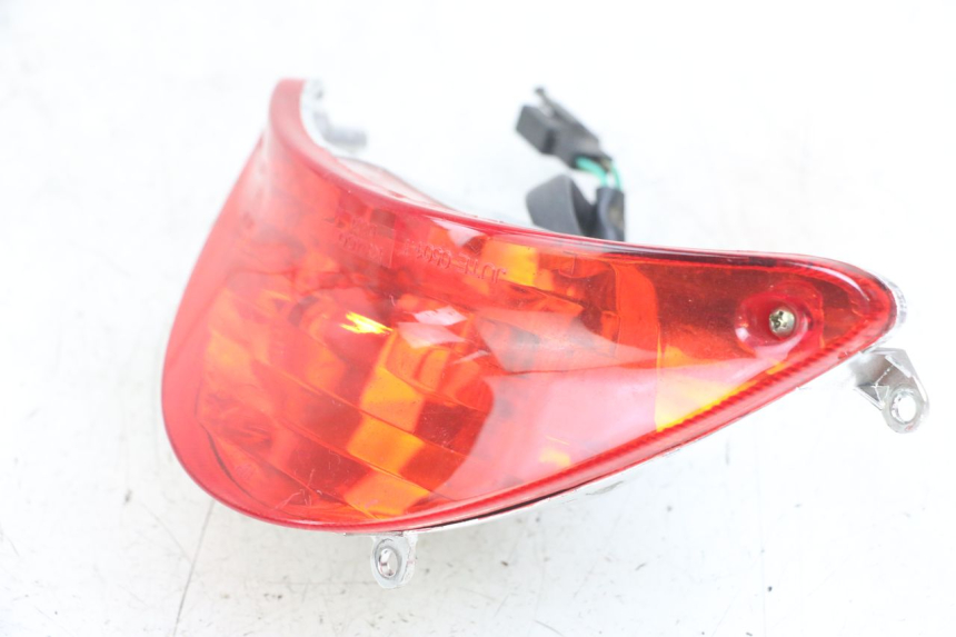 photo de REAR LIGHT KYMCO AGILITY 4T 50 (2018 - 2022) - Surface and material condition
