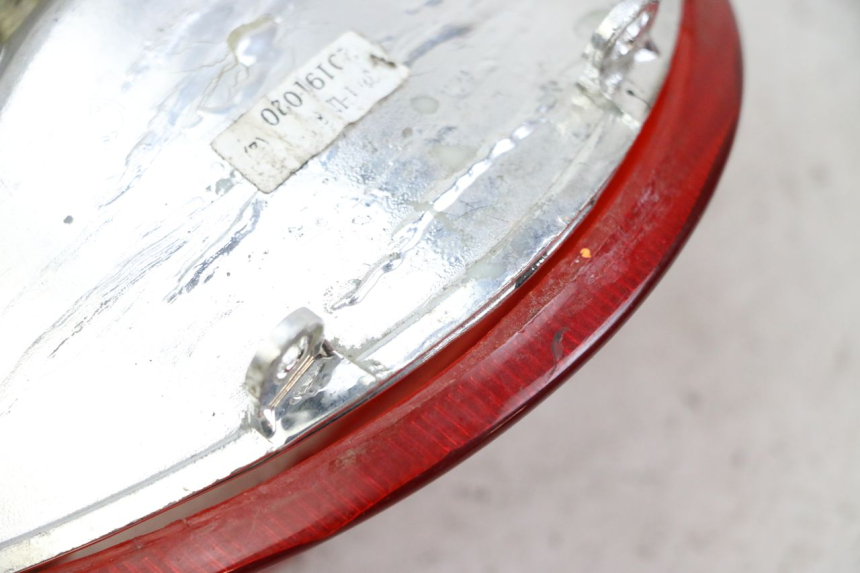 photo de REAR LIGHT KYMCO AGILITY 4T 50 (2018 - 2022) - Zoom on usage condition