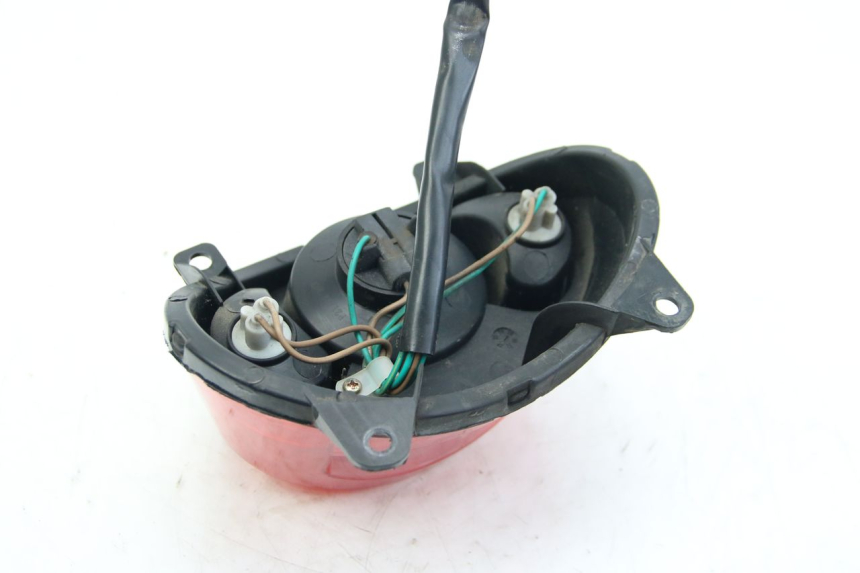 photo de REAR LIGHT ECCITY ARTELEC 670 1 (2013 - 2017) - Fixing points details