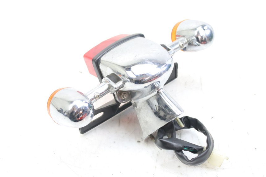 photo de REAR LIGHT WILDLANDER BISCUIT 125 (2004 - 2010) - Fixing points details