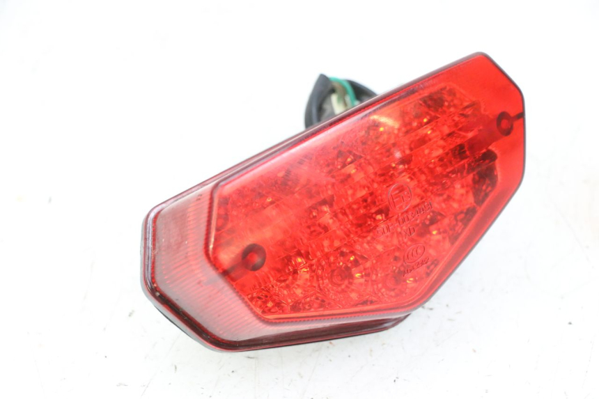 photo de TAIL LIGHT MAG POWER BOMBERS 4T 50 (2016 - 2026) - Fixing points details