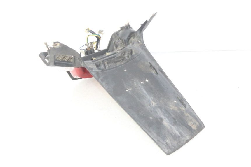 photo de TAIL LIGHT MBK BOOSTER NEXT GENERATION 50 (2004 - 2007) - Alternative perspective