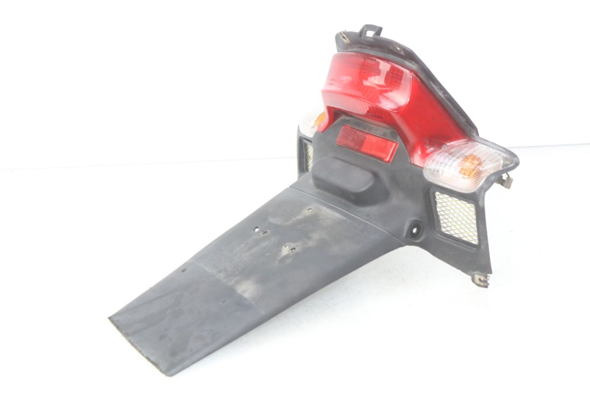 photo de TAIL LIGHT MBK BOOSTER NEXT GENERATION 50 (2004 - 2007) - Fixing points details