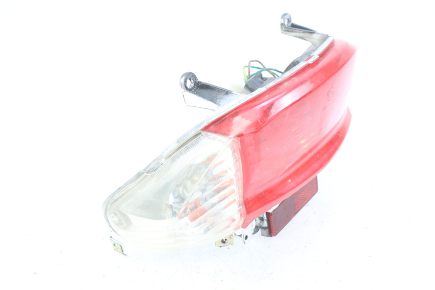 photo de REAR LIGHT BAOTIAN BT 49 QT-9 50 (2006 - 2010) - Fixing points details