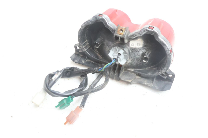 photo de REAR LIGHT YAMAHA BW'S BWS 125 (2010 - 2013) - Technical close-up