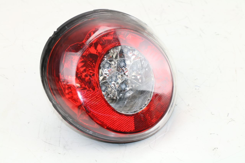 photo de TAIL LIGHT S-RIDER CAPRI 2T 50 (2010 - 2017) - Main view
