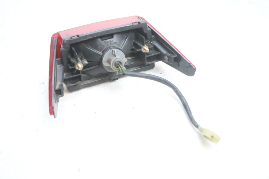 photo de TAIL LIGHT HONDA CB TWO FIFTY 250 (1991 - 2002) - Distinctive features