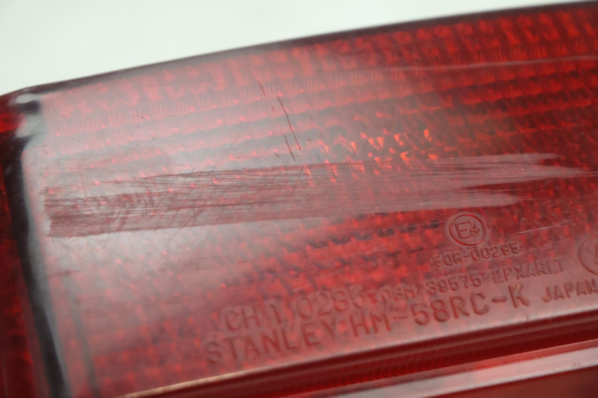 photo de TAIL LIGHT HONDA CB TWO FIFTY 250 (1991 - 2002) - Zoom on usage condition