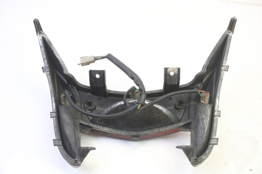 photo de REAR LIGHT PEUGEOT CITYSTAR 50 (2013 - 2017) - Alternative perspective