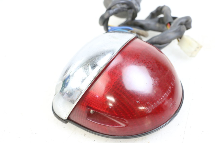 photo de TAIL LIGHT APRILIA CLASSIC 125 (1995 - 2001) - Fixing points details