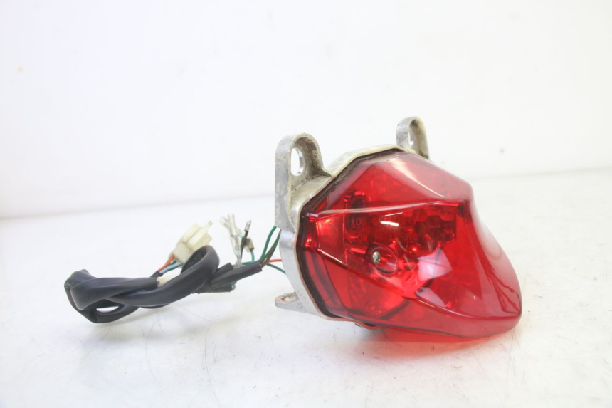 photo de REAR LIGHT SYM CROX 4T 50 (2016 - 2023) - Technical close-up
