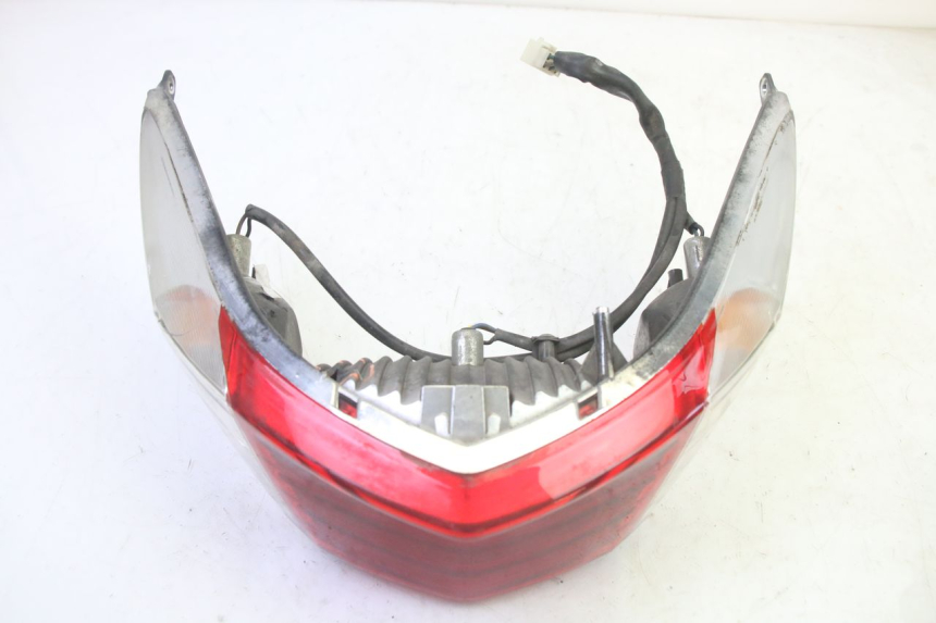 photo de TAIL LIGHT YAMAHA CYGNUS X INJECTION 125 (2007 - 2013) - Alternative perspective