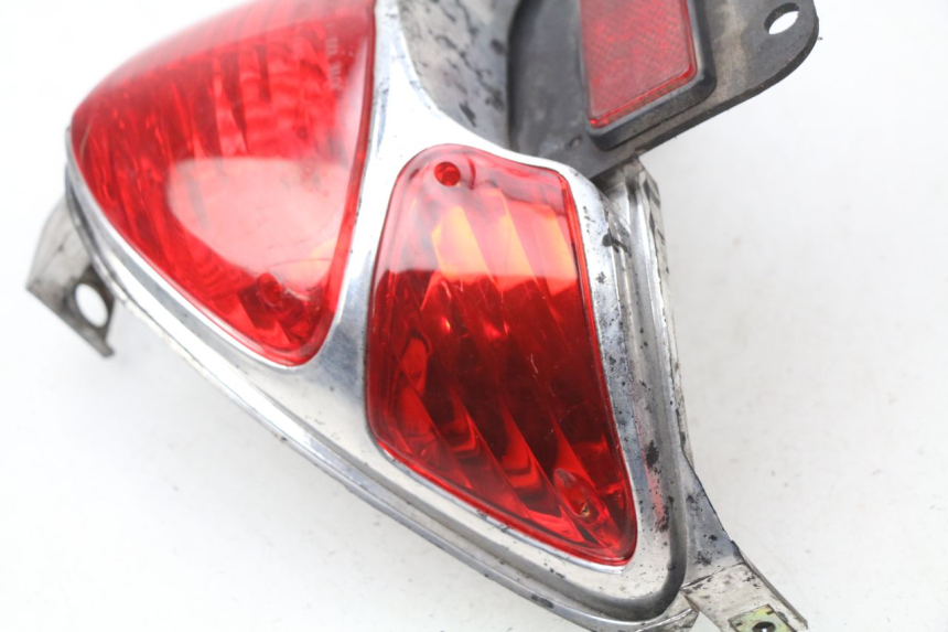 photo de TAIL LIGHT SYM DD 50 (2005 - 2011) - Zoom on usage condition