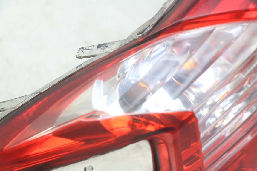 photo de REAR LIGHT KYMCO DINK STREET 125 (2009 - 2014) - Component detail