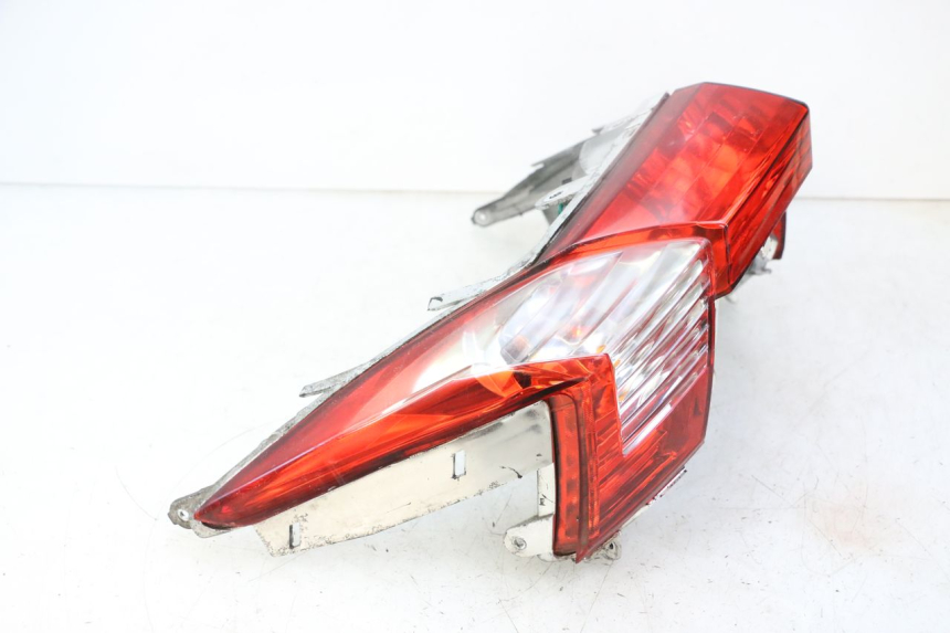 photo de REAR LIGHT KYMCO DINK STREET 125 (2009 - 2014) - Additional view of the item