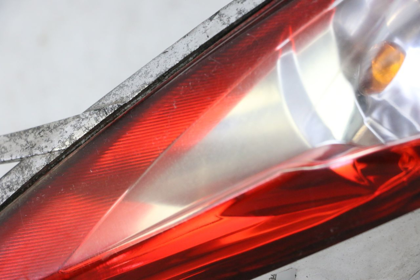 photo de REAR LIGHT KYMCO DINK STREET 125 (2009 - 2014) - Component zoom