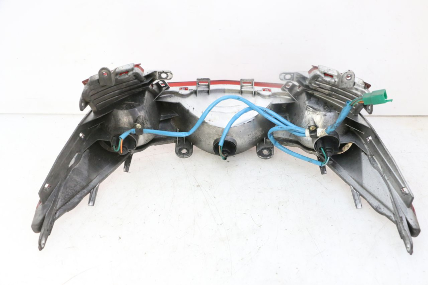 photo de REAR LIGHT KYMCO DINK STREET 125 (2009 - 2014) - Surface and material condition