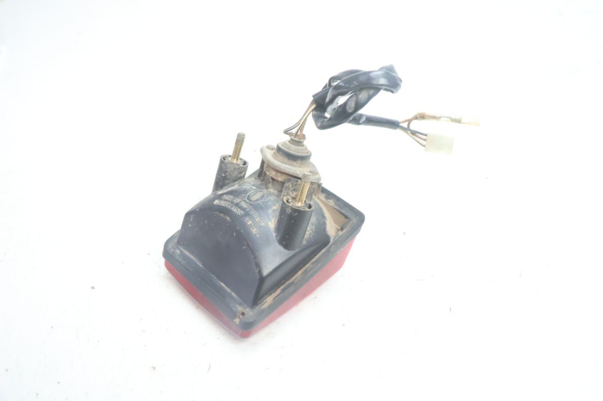 photo de TAIL LIGHT SUZUKI DR S 600 (1985 - 1989) - Technical close-up