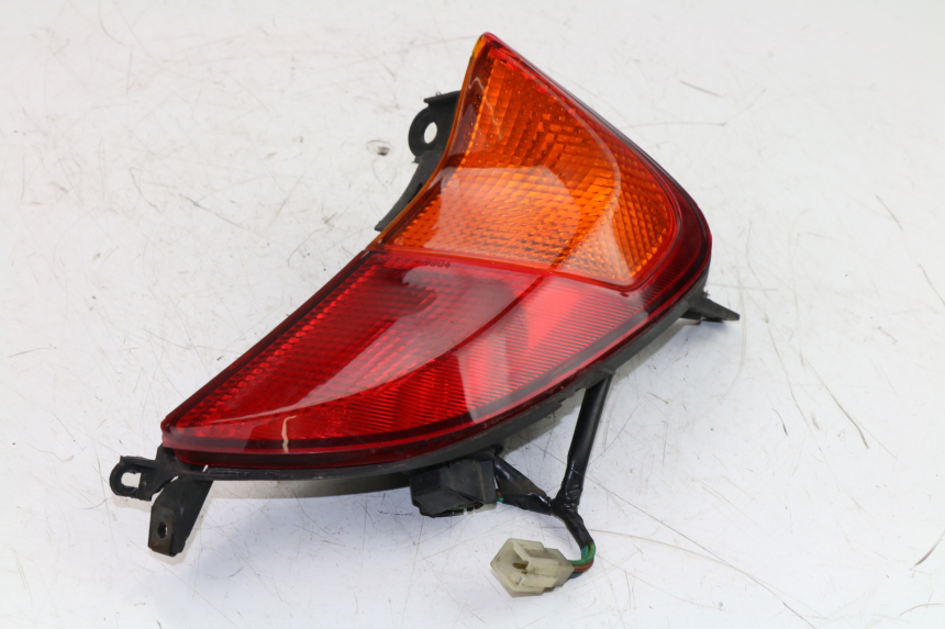 photo de RIGHT TAIL LIGHT HONDA FES PANTHEON 125 (1998 - 2002) - Main view