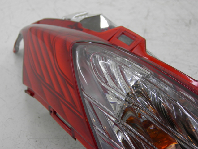 photo de RIGHT TAIL LIGHT HONDA FES S-WING SWING ABS 125 (2007 - 2015) - Checked used part