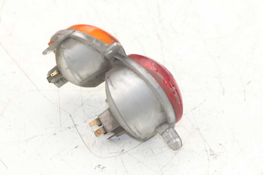 photo de RIGHT TAIL LIGHT MBK SKYLINER 125 (2001 - 2003) - Technical close-up