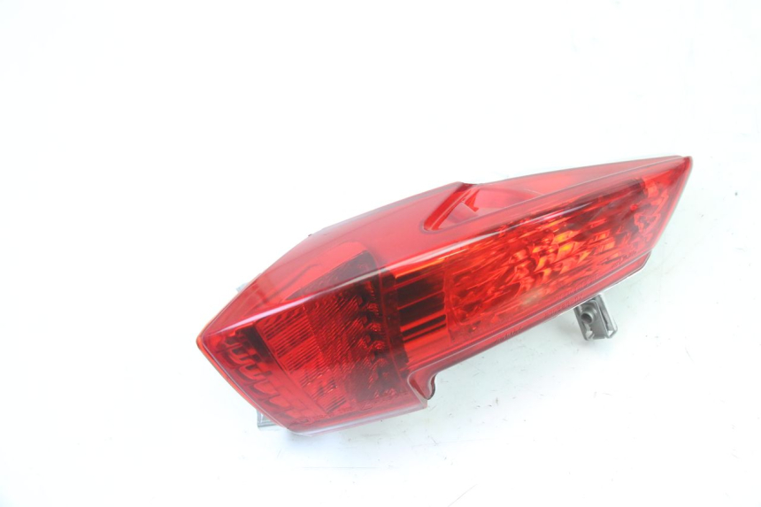 photo de RIGHT TAIL LIGHT PIAGGIO MP3 HPE 310 (2024 - 2025) - Main view