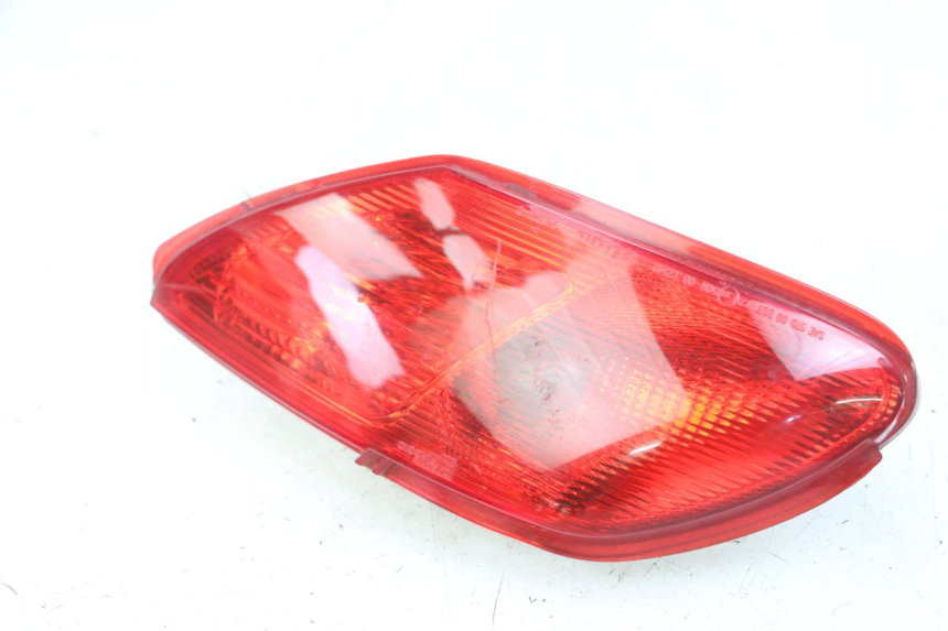 photo de RIGHT TAIL LIGHT PIAGGIO MP3 LT 300 (2010 - 2016) - Product overview