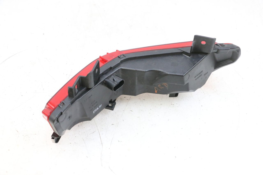 photo de RIGHT TAIL LIGHT PIAGGIO MP3 500 (2016 - 2018) - Product overview