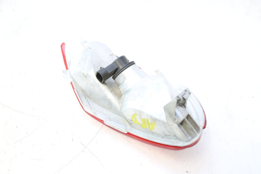 photo de RIGHT REAR LIGHT PIAGGIO MP3 500 (2011 - 2015) - Technical close-up