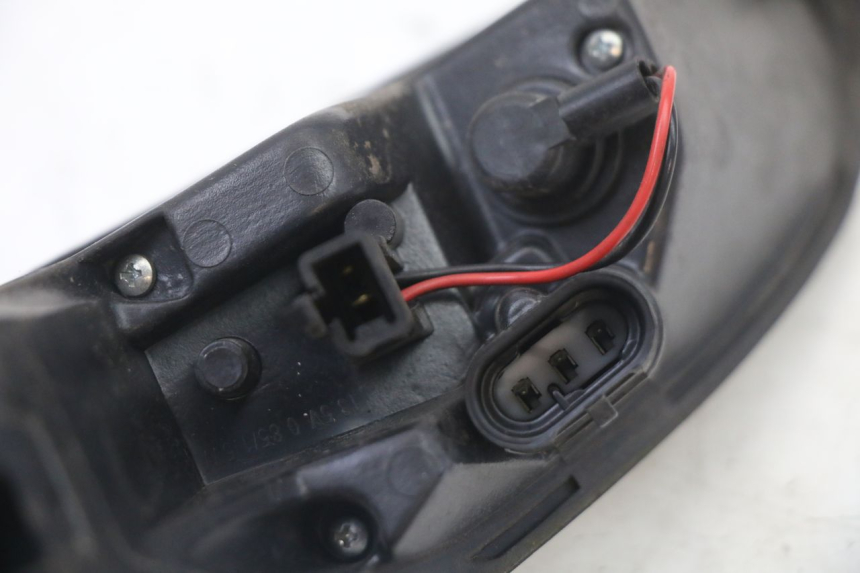 photo de RIGHT TAIL LIGHT PEUGEOT SATELIS 125 (2013 - 2018) - Checked used part