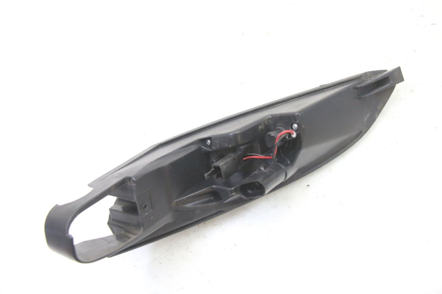 photo de RIGHT TAIL LIGHT PEUGEOT SATELIS 125 (2013 - 2018) - Product overview