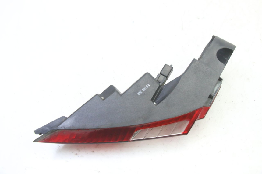 photo de RIGHT TAIL LIGHT PEUGEOT SATELIS 250 (2006 - 2012) - Alternative perspective