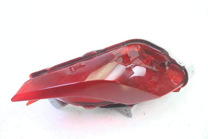 photo de RIGHT TAIL LIGHT YAMAHA TRICITY 300 (2020 - 2024) - Zoom on usage condition