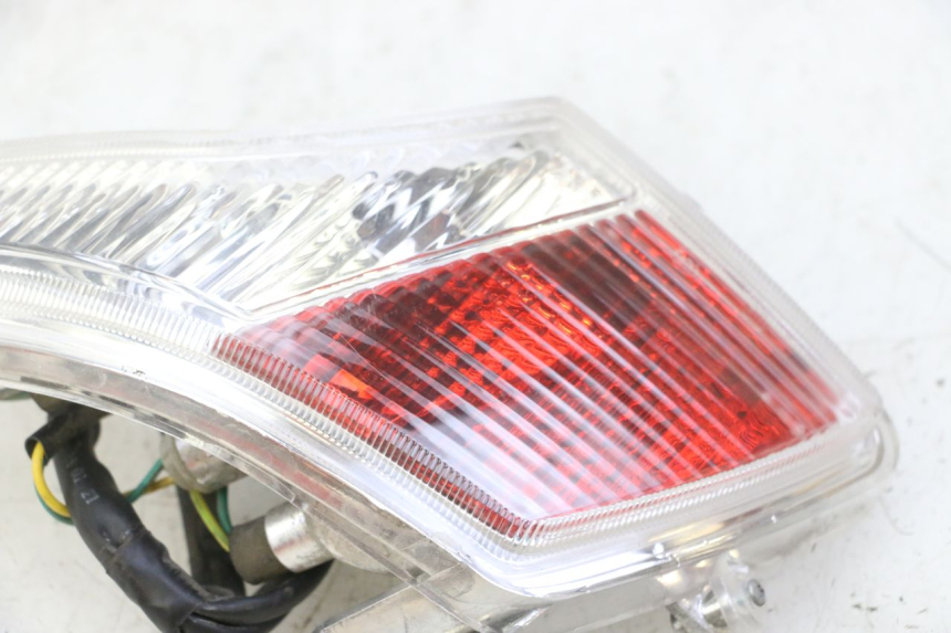 photo de RIGHT TAIL LIGHT PEUGEOT VIVACITY NEW 4T 50 (2008 - 2017) - Checked used part