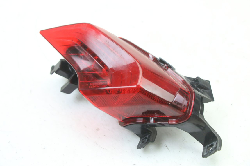 photo de RIGHT TAIL LIGHT YAMAHA YP T-MAX TMAX 530 (2017 - 2020) - Zoom on usage condition