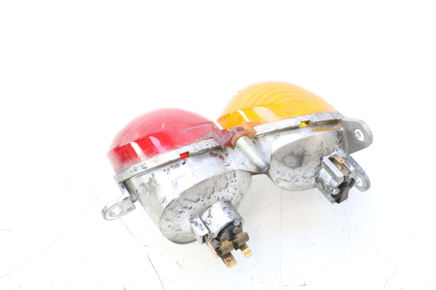 photo de RIGHT TAIL LIGHT YAMAHA YP MAJESTY 125 (1998 - 2001) - Component detail