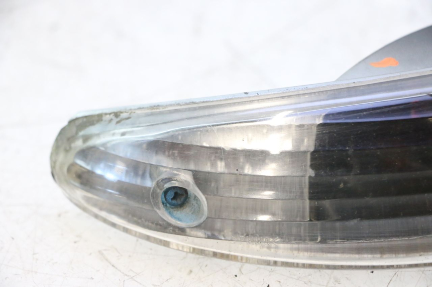 photo de REAR LIGHT PEUGEOT ELYSTAR 50 (2002 - 2014) - Surface and material condition