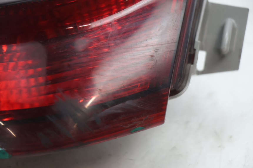 photo de TAIL LIGHT KAWASAKI ER-6 ER6 N 650 (2005 - 2009) - Technical close-up