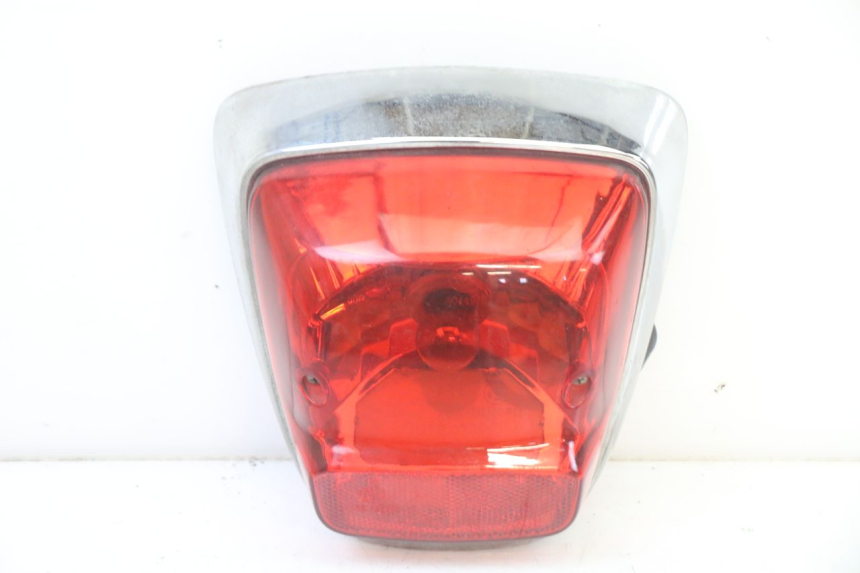 photo de TAIL LIGHT SYM FIDDLE 2 S 125 (2012 - 2014) - Zoom on usage condition