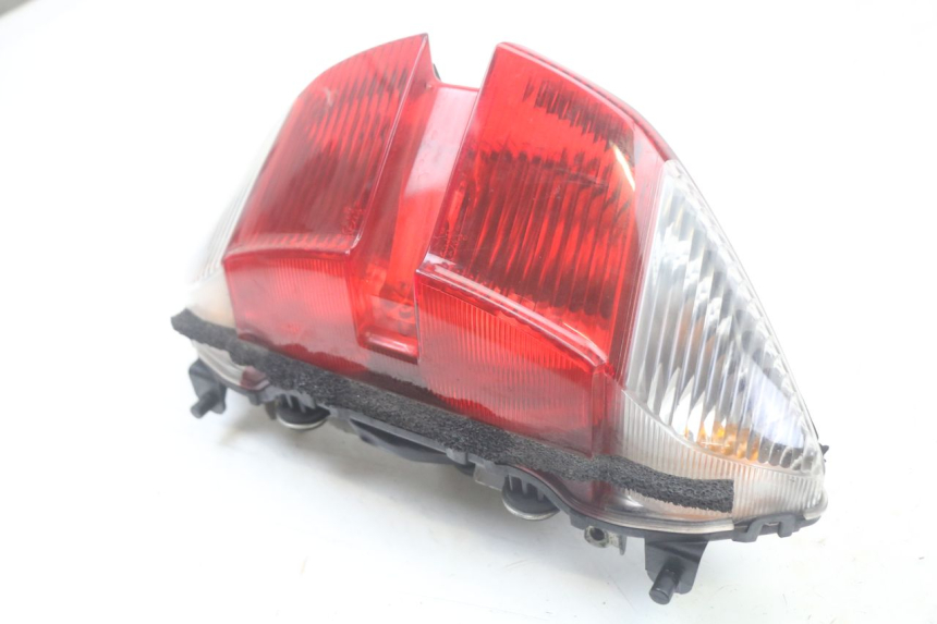 photo de REAR LIGHT YAMAHA FJR ABS 1300 (2006 - 2012) - Zoom on usage condition