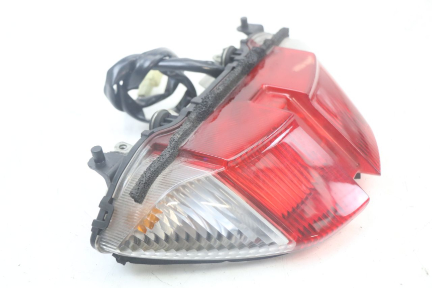 photo de REAR LIGHT YAMAHA FJR ABS 1300 (2006 - 2012) - Fixing points details