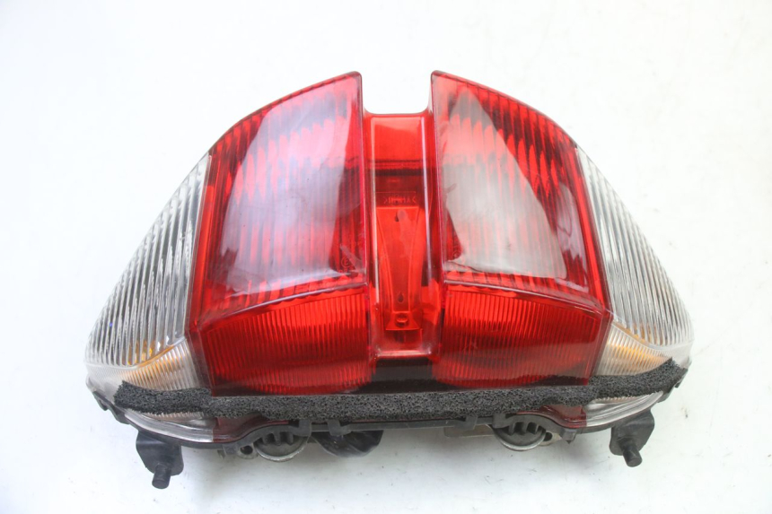 photo de REAR LIGHT YAMAHA FJR ABS 1300 (2006 - 2012) - Alternative perspective