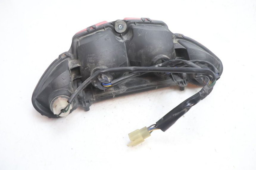 photo de TAIL LIGHT YAMAHA FJR 1300 (2001 - 2005) - Fixing points details