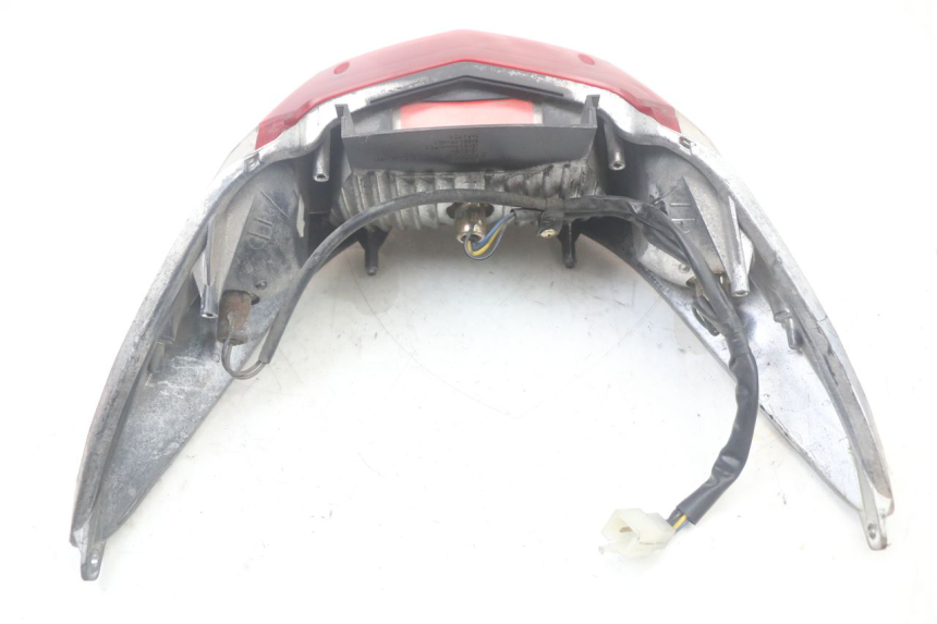 photo de TAIL LIGHT MBK FLAME X 125 (2007 - 2016) - Fixing points details