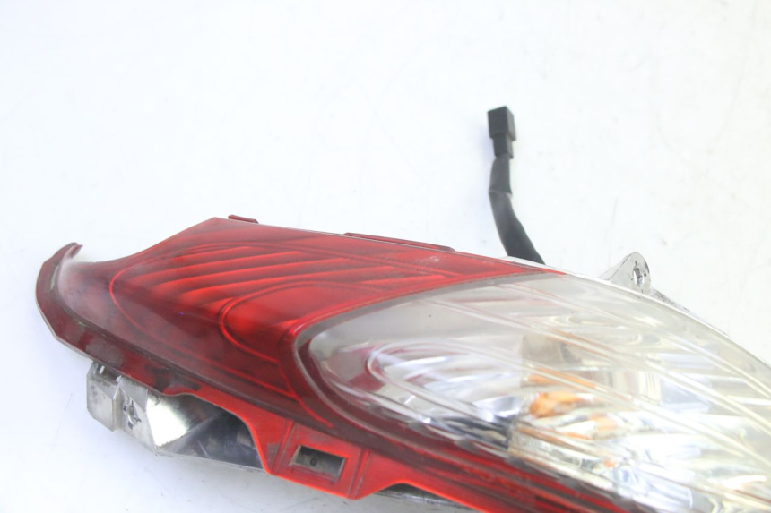 photo de LEFT TAIL LIGHT HONDA FES S-WING SWING ABS 125 (2007 - 2015) - Component detail