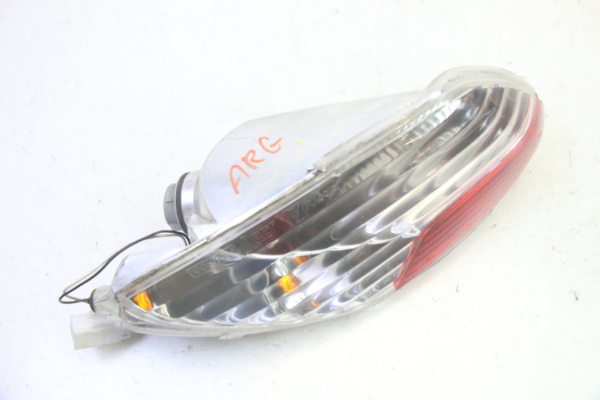 photo de LEFT REAR LIGHT PIAGGIO MP3 LT 400 (2007 - 2012) - Technical close-up