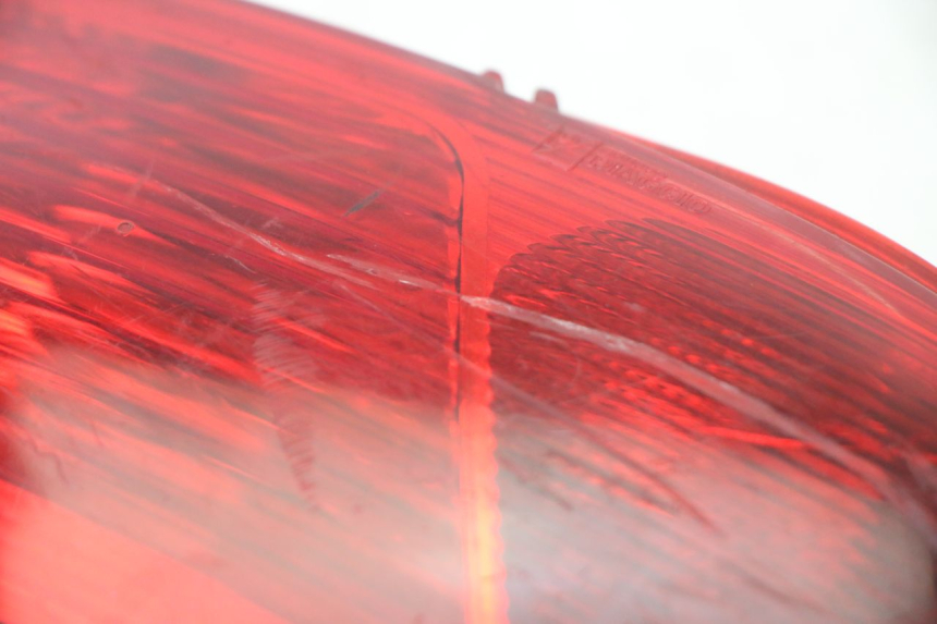 photo de LEFT REAR LIGHT PIAGGIO MP3 500 (2011 - 2015) - Technical close-up